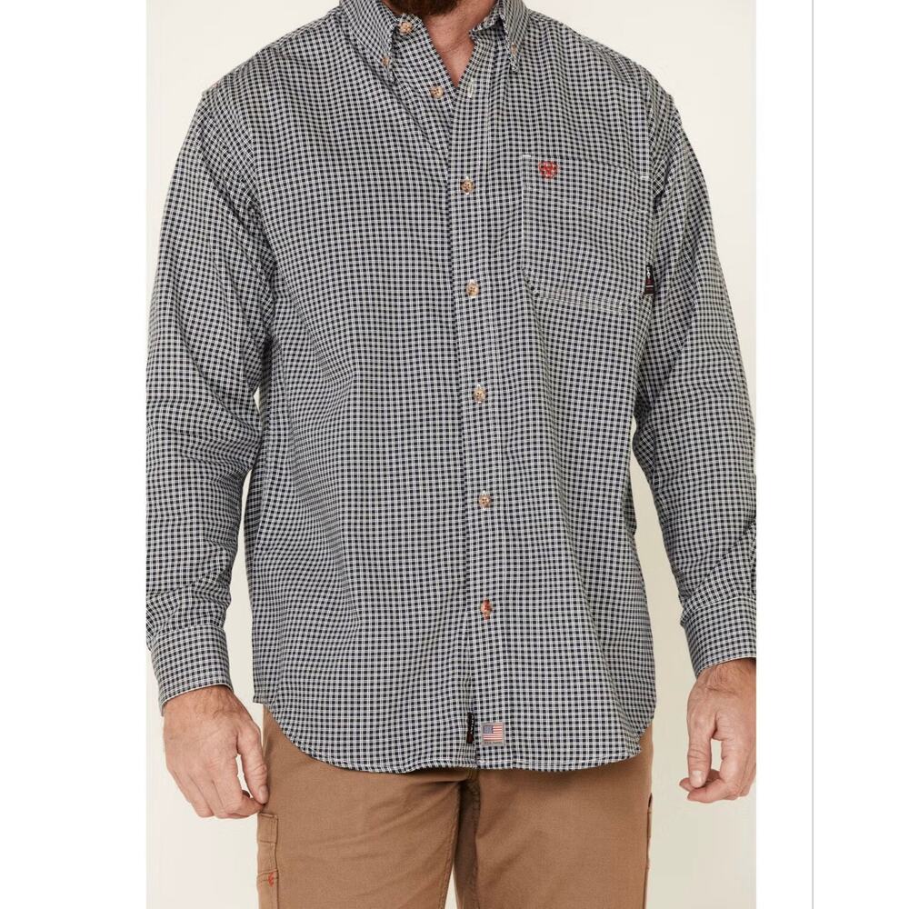 ARIAT Men’s FR Plaid Work Long Sleeve Button Down Shirt Size L Navy/White *EUC